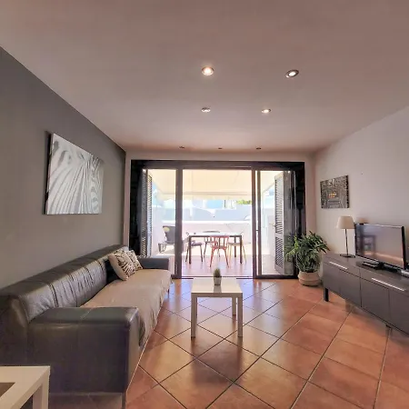 Adejeparadise25-b Duplex Views And Heatedpool *