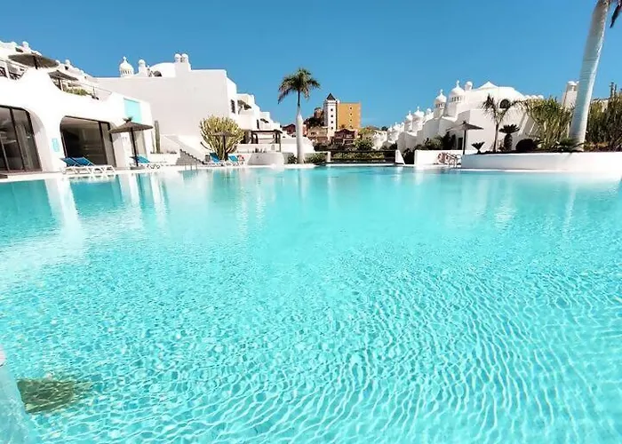 Adejeparadise25-b Duplex Views And Heatedpool