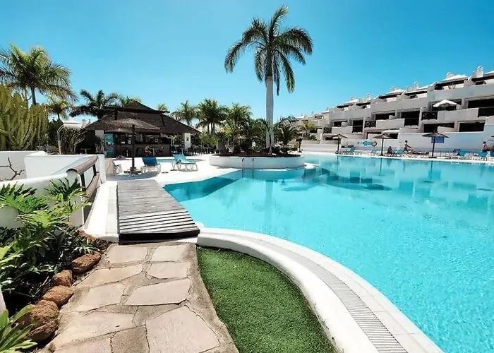 Adejeparadise25-b Duplex Views And Heatedpool *